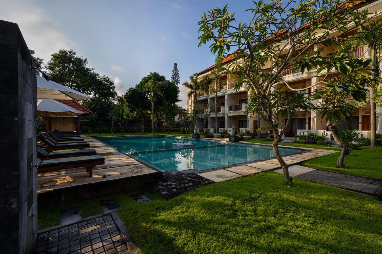 Kusuma Resort Seminyak Екстериор снимка