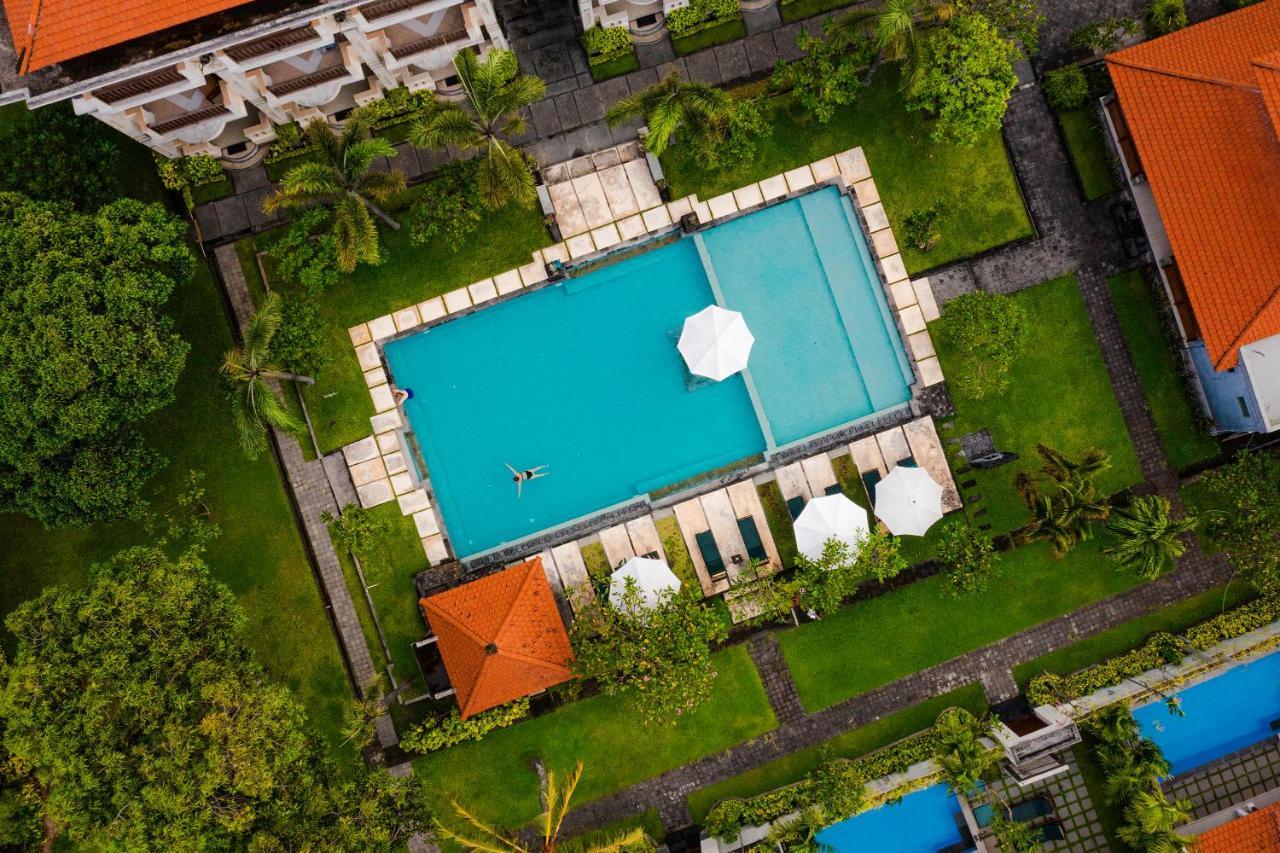 Kusuma Resort Seminyak Екстериор снимка