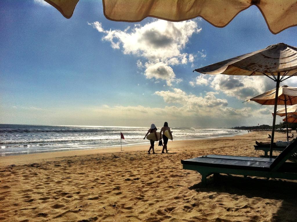 Kusuma Resort Seminyak Екстериор снимка