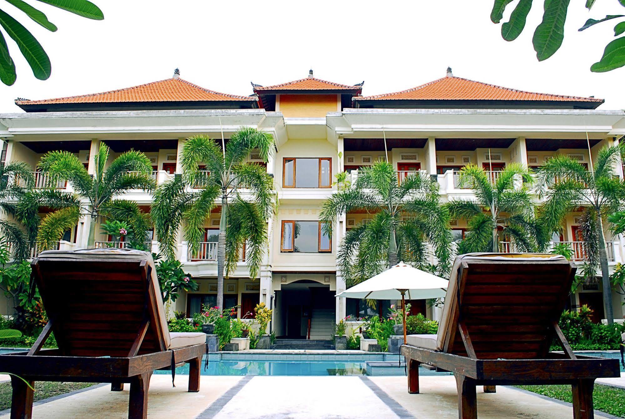 Kusuma Resort Seminyak Екстериор снимка
